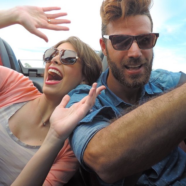 Christian Bendek & Fabiola Castilho - Car Selfie